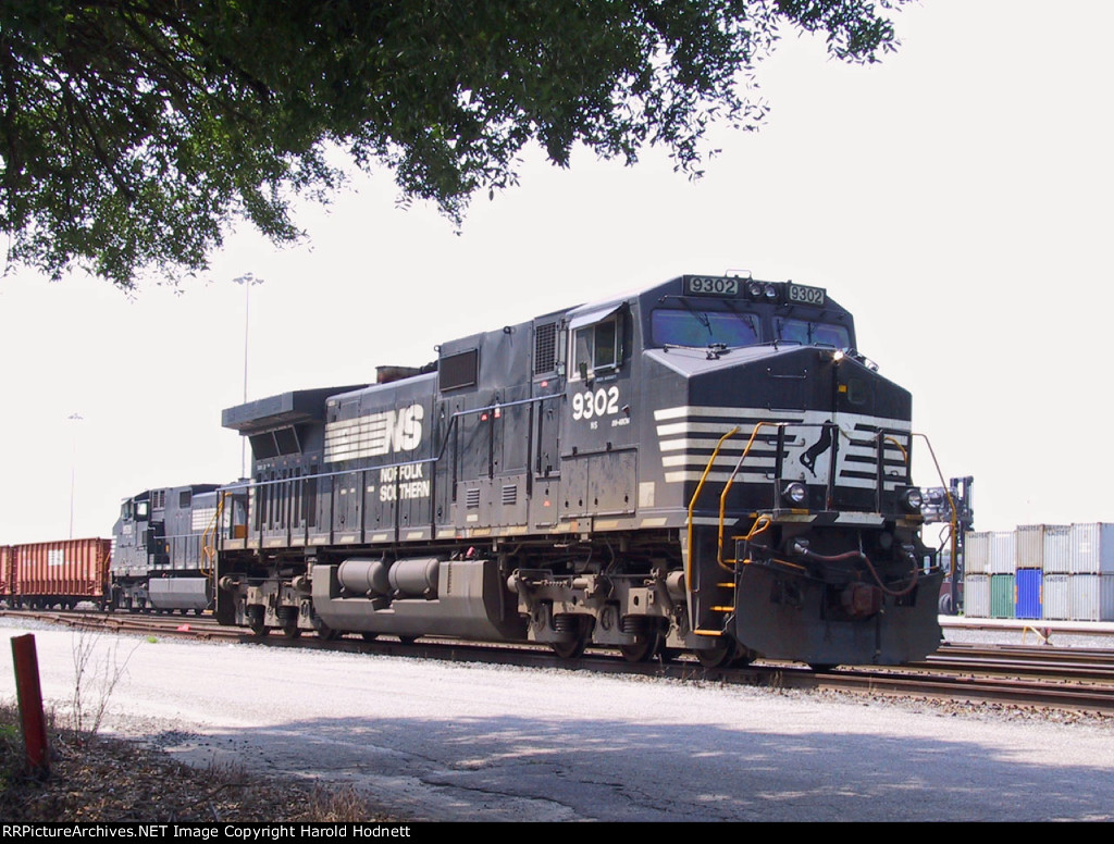 NS 9302 sits in the yard